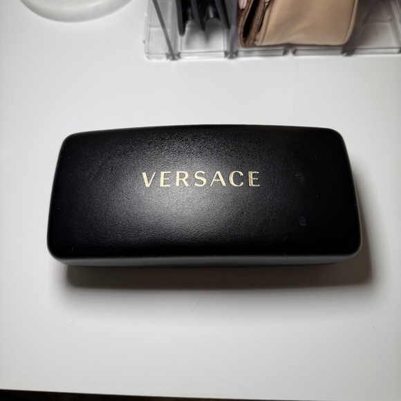 VERSACE white womans sunglasses - Picture 9 of 9